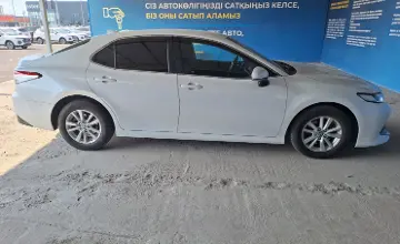 Toyota Camry 2020 года за 12 000 000 тг. в Алматы фото 4