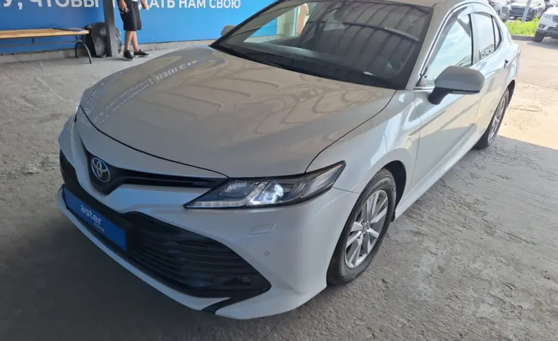 Toyota Camry 2020 года за 12 000 000 тг. в Алматы