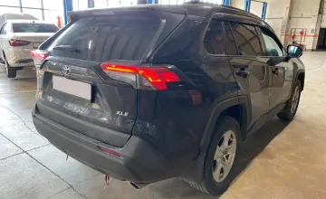 Toyota RAV4 2020 года за 14 000 000 тг. в Караганда
