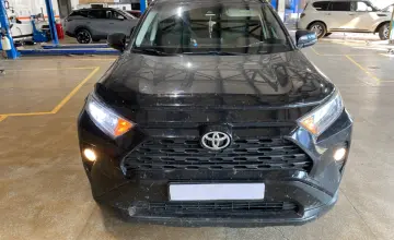 Toyota RAV4 2020 года за 14 000 000 тг. в Караганда фото 2