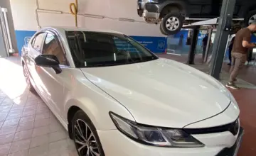 Toyota Camry 2020 года за 11 500 000 тг. в Астана фото 3