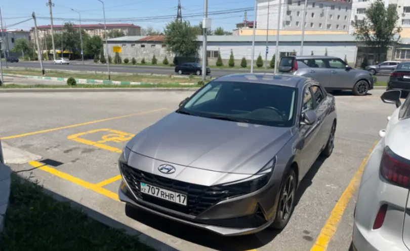 Hyundai Elantra 2023 года за 11 000 000 тг. в Шымкент