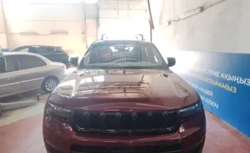 Jeep Grand Cherokee 2021 года за 21 000 000 тг. в Астана фото 2