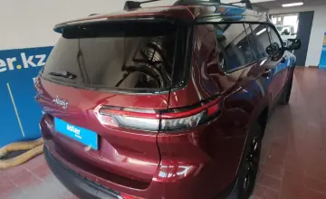 Jeep Grand Cherokee 2021 года за 21 000 000 тг. в Астана