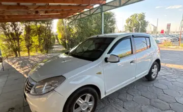 Renault Sandero 2013 года за 3 500 000 тг. в Талдыкорган фото 1