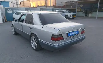 Mercedes-Benz E-Класс 1994 года за 3 500 000 тг. в Шымкент фото 4