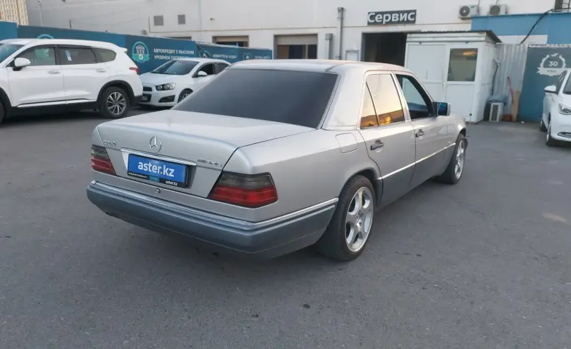 Mercedes-Benz E-Класс 1994 года за 3 500 000 тг. в Шымкент фото 3