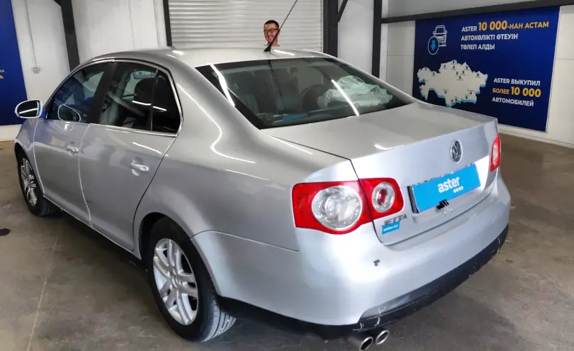 Volkswagen Jetta 2007 года за 2 500 000 тг. в Астана фото 4