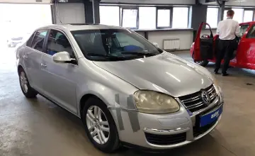Volkswagen Jetta 2007 года за 2 500 000 тг. в Астана фото 2