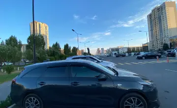 Kia Ceed SW 2023 года за 10 000 000 тг. в Астана фото 4