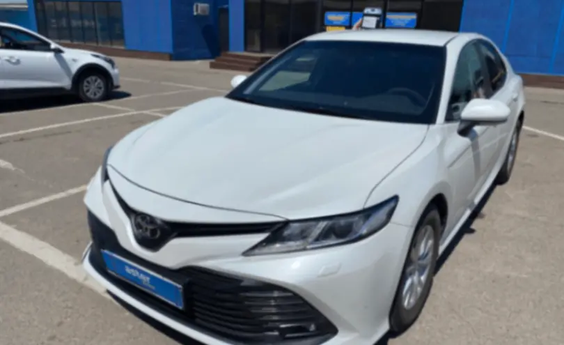 Toyota Camry 2020 года за 12 000 000 тг. в Алматы
