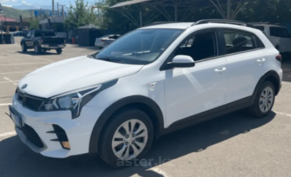 Kia Rio 2021 года за 7 000 000 тг. в Алматы