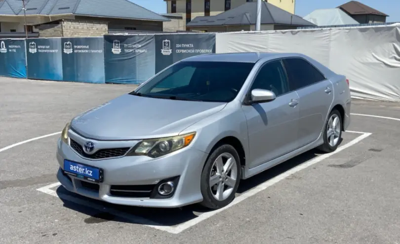 Toyota Camry 2014 года за 7 800 000 тг. в Шымкент
