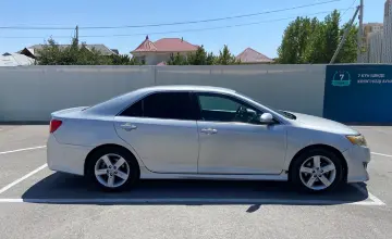 Toyota Camry 2014 года за 7 800 000 тг. в Шымкент фото 4