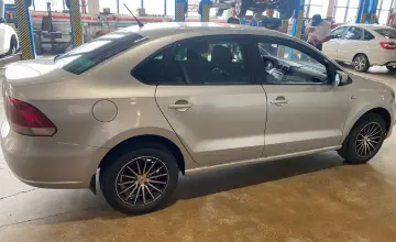 Volkswagen Polo 2014 года за 4 300 000 тг. в Караганда фото 4