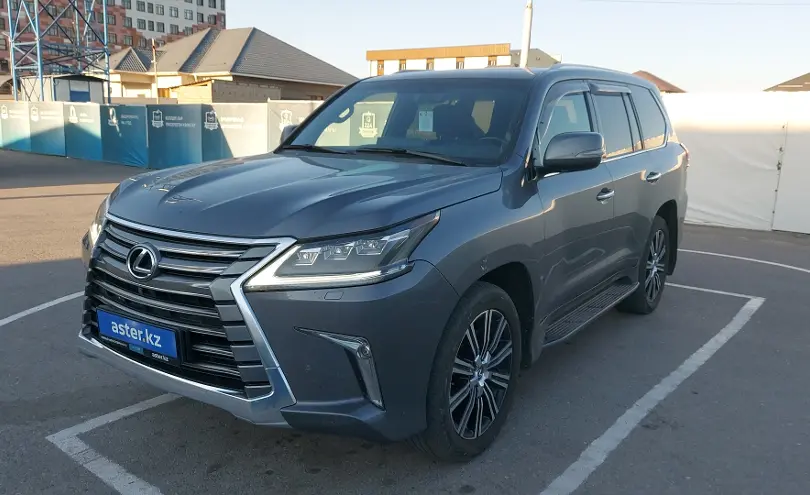 Lexus LX 2017 года за 45 000 000 тг. в Шымкент