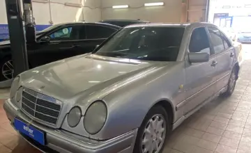 Mercedes-Benz E-Класс 1996 года за 1 800 000 тг. в Астана фото 1