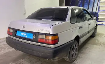 Volkswagen Passat 1988 года за 700 000 тг. в Павлодар