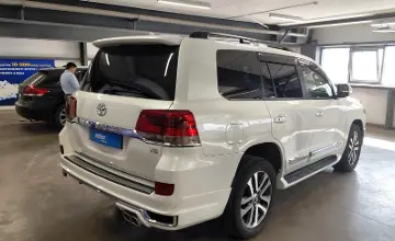 Toyota Land Cruiser 2014 года за 24 000 000 тг. в Астана фото 3