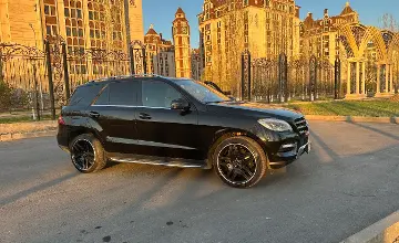 Mercedes-Benz M-Класс 2014 года за 16 500 000 тг. в Астана фото 3