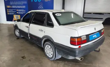 Volkswagen Passat 1988 года за 1 500 000 тг. в Астана фото 4