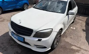Mercedes-Benz C-Класс 2010 года за 3 500 000 тг. в Астана фото 1