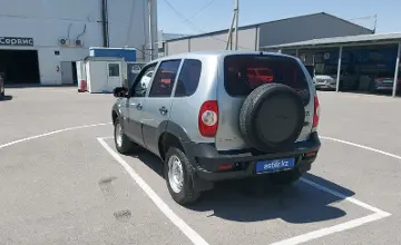 Chevrolet Niva 2014 года за 3 500 000 тг. в Шымкент фото 4
