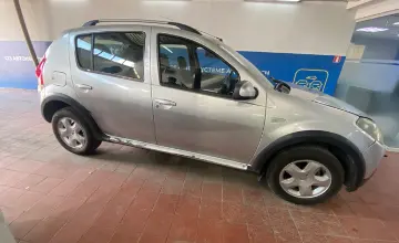 Renault Sandero 2014 года за 3 200 000 тг. в Астана фото 4