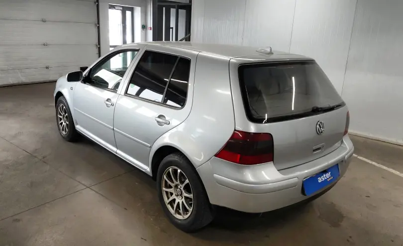 Volkswagen Golf 1999 года за 2 800 000 тг. в Астана фото 4