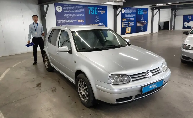 Volkswagen Golf 1999 года за 2 800 000 тг. в Астана фото 2