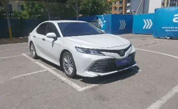 Toyota Camry 2019 года за 12 000 000 тг. в Алматы фото 2