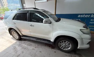 Toyota Fortuner 2015 года за 15 000 000 тг. в Астана фото 4
