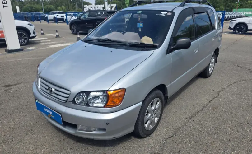 Toyota Ipsum 1996 года за 3 000 000 тг. в Усть-Каменогорск
