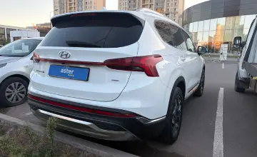 Hyundai Santa Fe 2023 года за 15 500 000 тг. в Астана