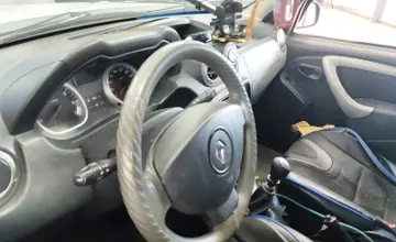 Renault Duster 2014 года за 3 500 000 тг. в Астана фото 5