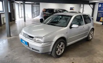 Volkswagen Golf 2001 года за 1 500 000 тг. в Астана фото 1