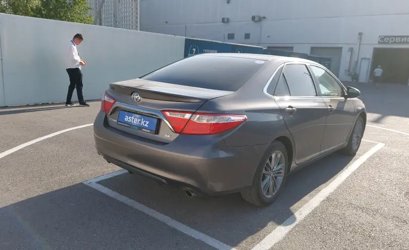 Toyota Camry 2017 года за 9 500 000 тг. в Шымкент фото 3