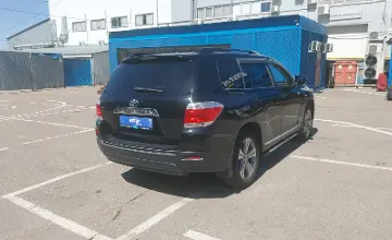 Toyota Highlander 2014 года за 10 000 000 тг. в Алматы фото 3