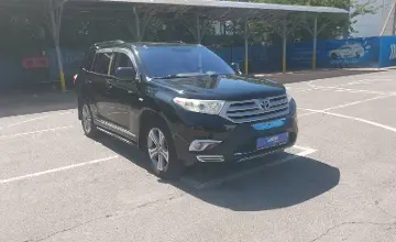 Toyota Highlander 2014 года за 10 000 000 тг. в Алматы фото 2