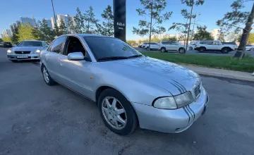 Audi A4 1998 года за 2 000 000 тг. в Астана фото 3