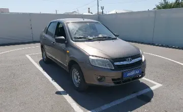 LADA (ВАЗ) Granta 2014 года за 3 000 000 тг. в Шымкент фото 2