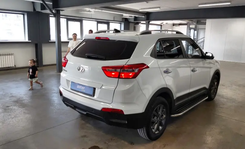Hyundai Creta 2020 года за 9 000 000 тг. в Астана фото 3