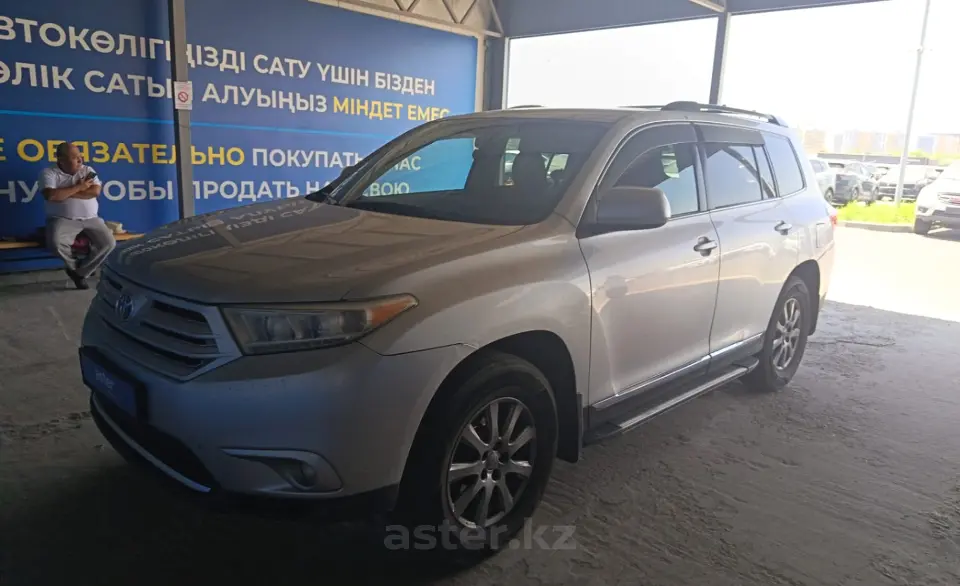 Toyota Highlander 2011 года за 12 000 000 тг. в Алматы