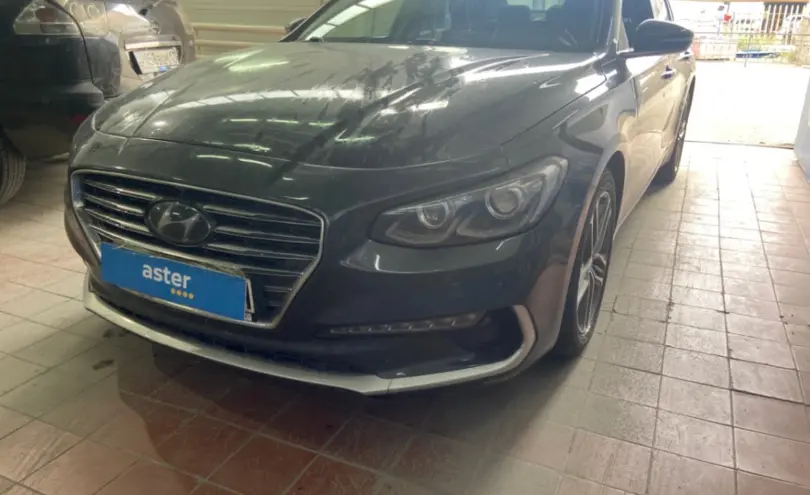 Hyundai Grandeur 2018 года за 8 500 000 тг. в Астана