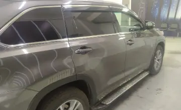 Toyota Highlander 2015 года за 14 000 000 тг. в Павлодар фото 4