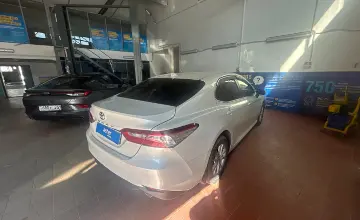 Toyota Camry 2018 года за 11 000 000 тг. в Астана