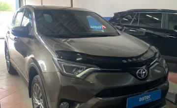 Toyota RAV4 2019 года за 12 000 000 тг. в Астана фото 3
