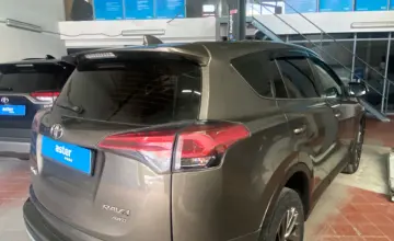 Toyota RAV4 2019 года за 12 000 000 тг. в Астана