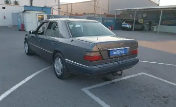 Mercedes-Benz E-Класс 1995 года за 1 500 000 тг. в Шымкент фото 4