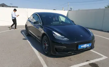 Tesla Model 3 2019 года за 10 500 000 тг. в Шымкент фото 2
